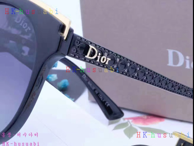 NEW   Ż  ۶ DR170614-20