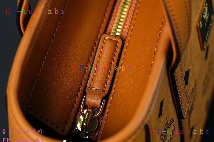 NEW  MCM Toni 佺 ž   MWPFSMT06PZ001-2